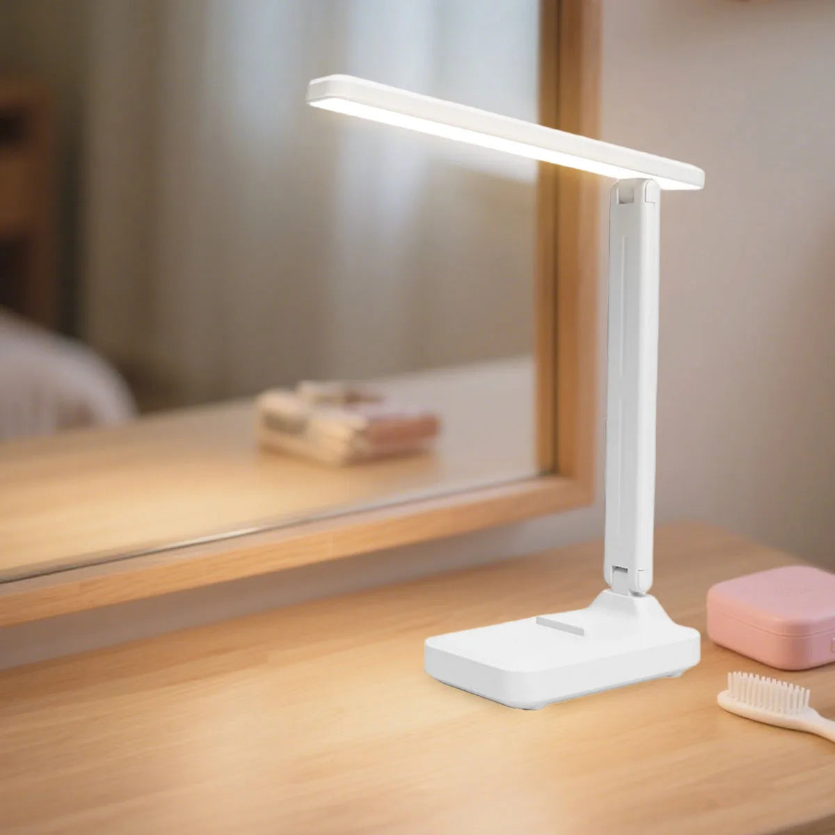 Single-Head LED Folding Desk Lamp.